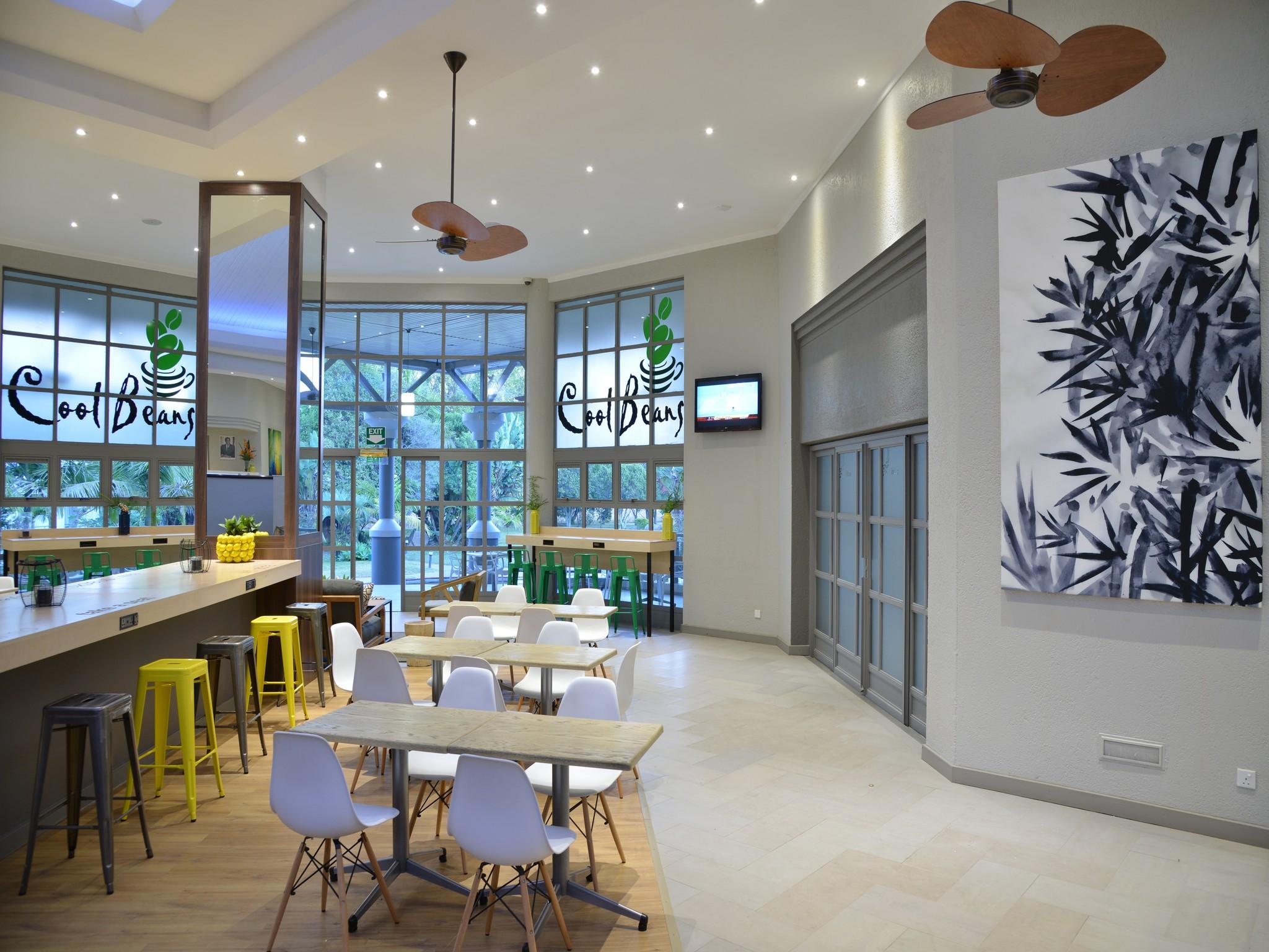 Cresta Lodge Хараре Екстериор снимка
