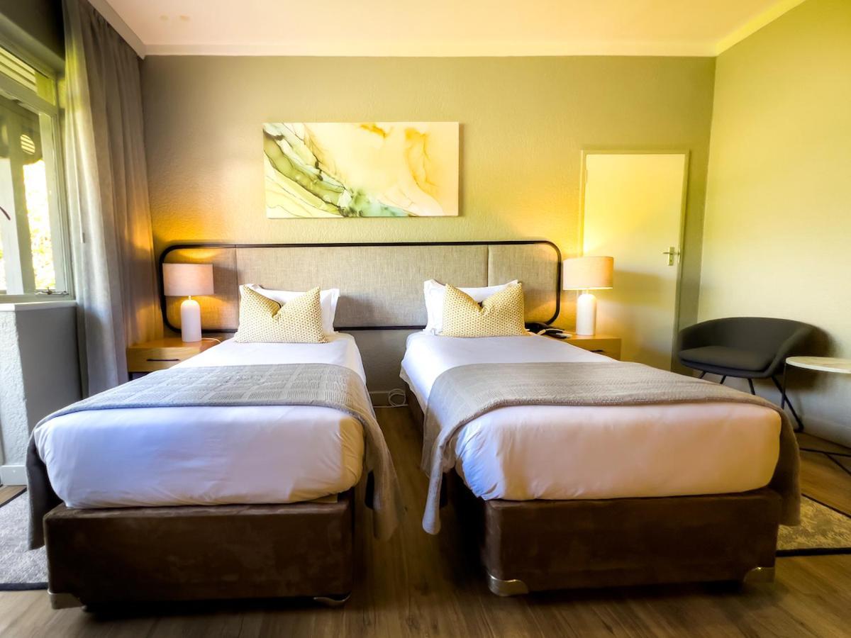 Cresta Lodge Хараре Екстериор снимка