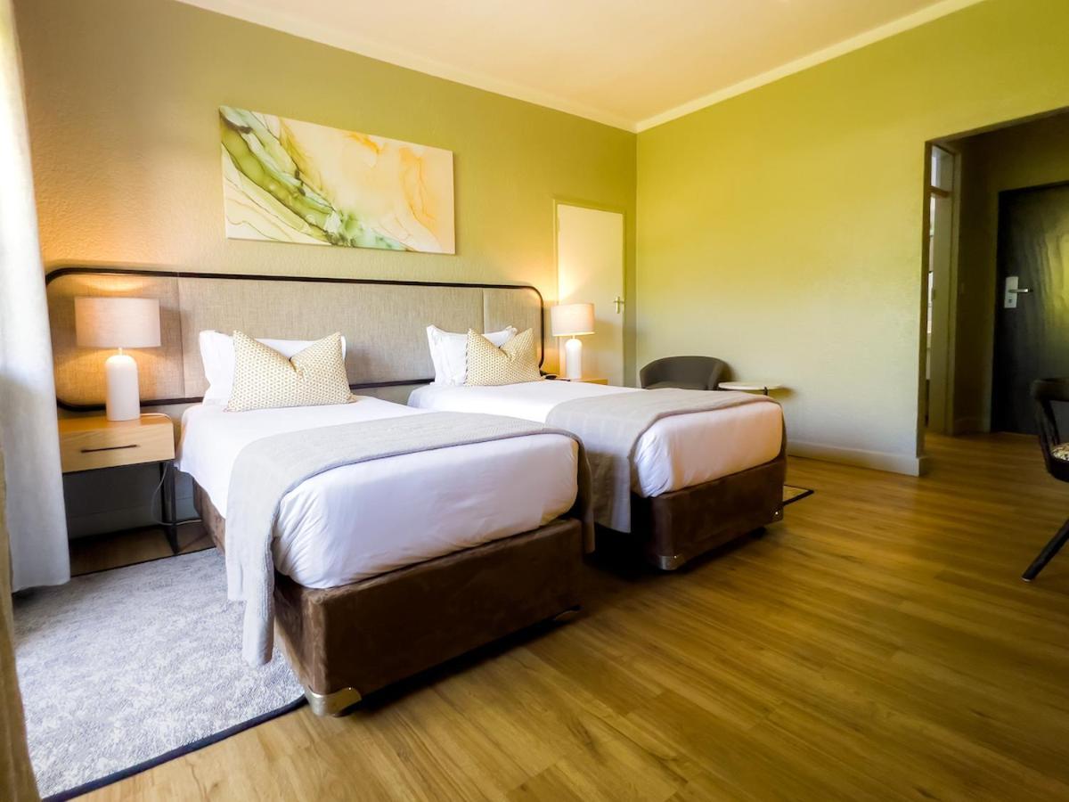 Cresta Lodge Хараре Екстериор снимка