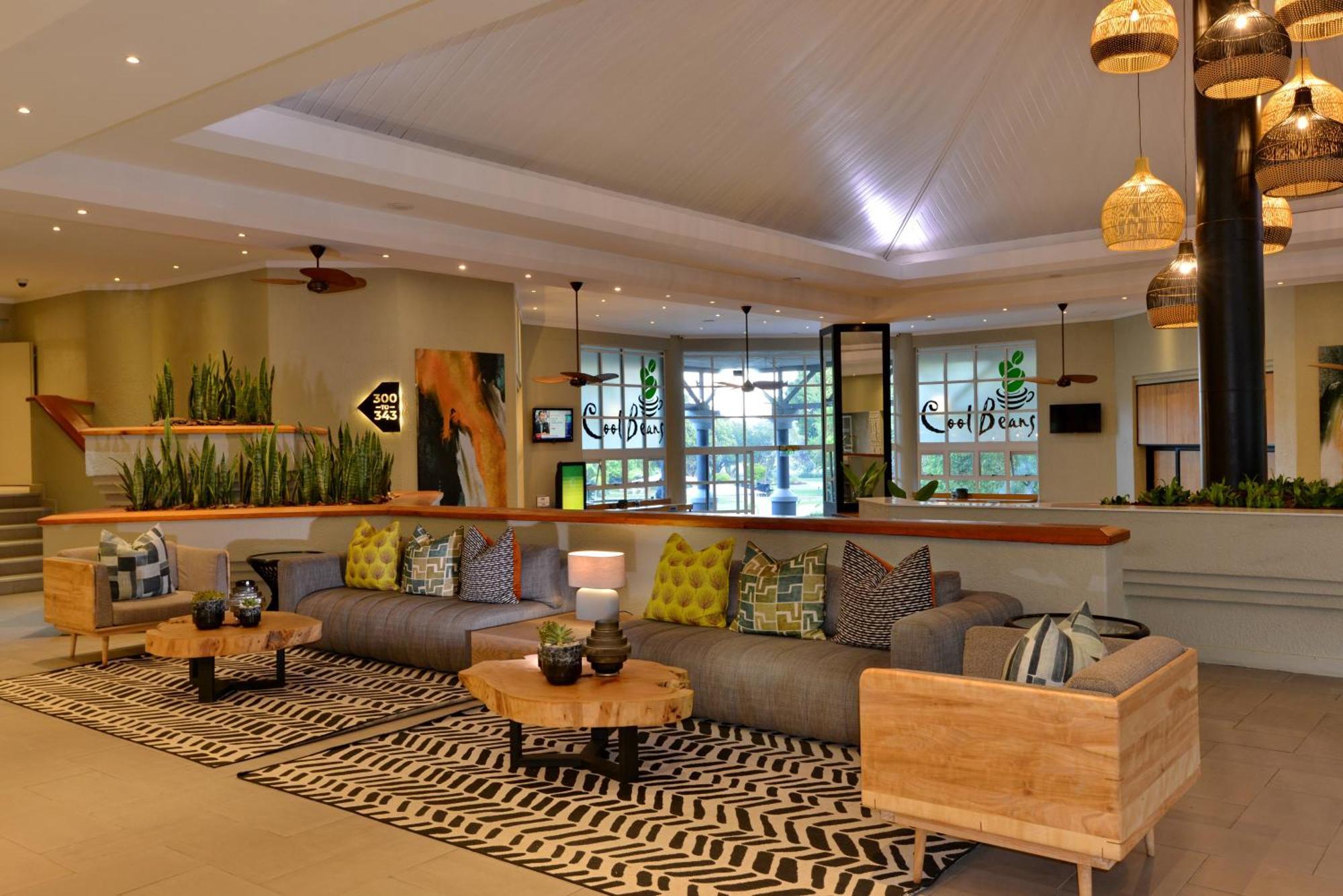 Cresta Lodge Хараре Екстериор снимка